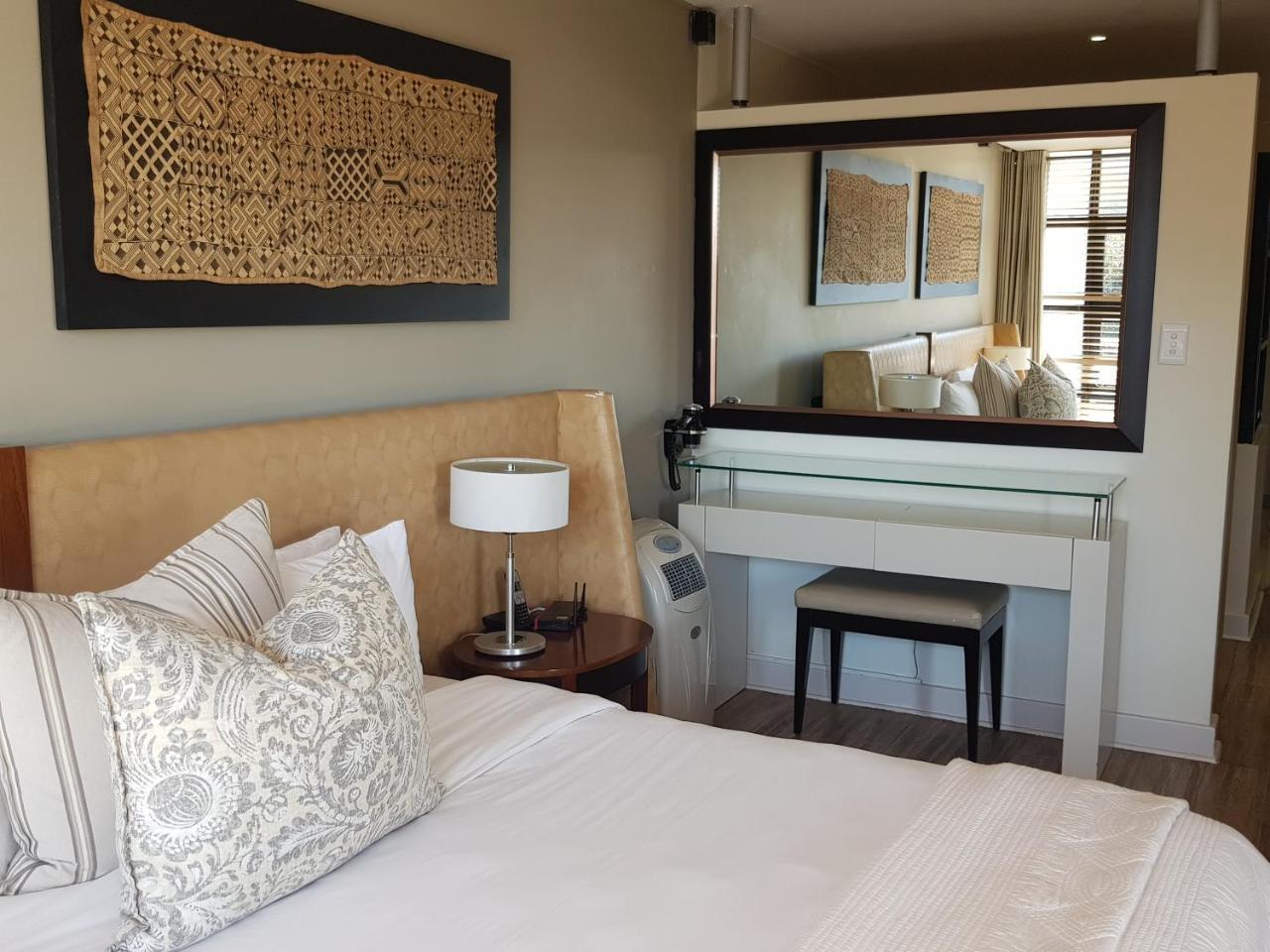 Weom Apartments Сэндтон Экстерьер фото